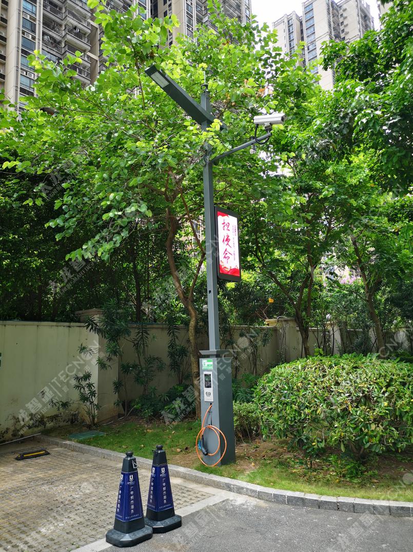 led燈桿屏|智慧燈桿屏|立柱廣告機(jī)|led廣告機(jī)|智慧路燈|戶外LED廣告機(jī)|燈桿屏 led燈桿屏|智慧燈桿屏|立柱廣告機(jī)|led廣告機(jī)|智慧路燈|戶外LED廣告機(jī)|燈桿屏