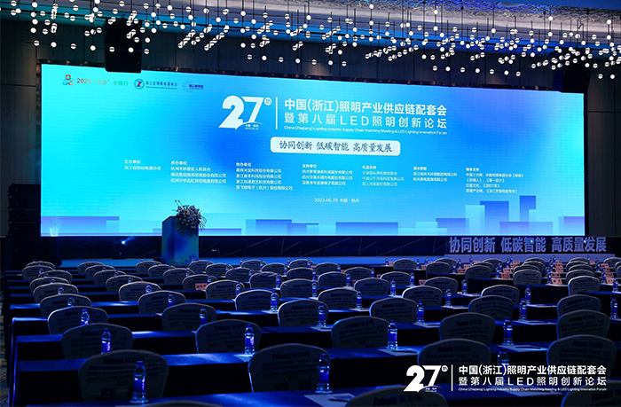 LED燈桿屏,LED廣告機 LED燈桿屏,LED廣告機