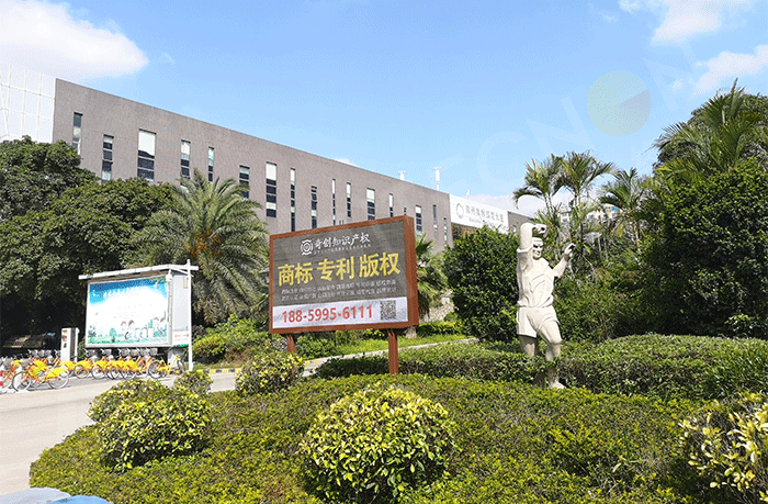 led燈桿屏|智慧燈桿屏|led廣告機(jī)|智慧路燈屏|戶外LED廣告機(jī)|燈桿屏|智慧燈桿|智慧路燈 led燈桿屏|智慧燈桿屏|led廣告機(jī)|智慧路燈屏|戶外LED廣告機(jī)|燈桿屏|智慧燈桿|智慧路燈